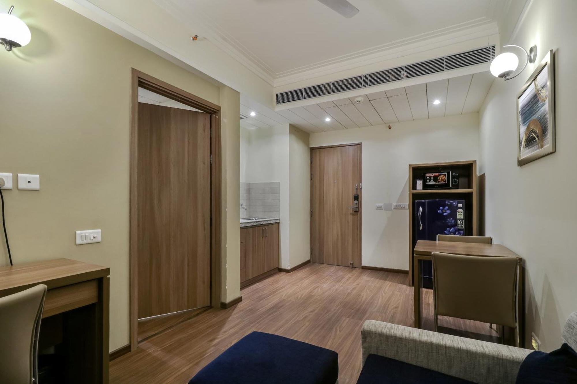 Starlit Suites Newtown Kolkata Exterior photo